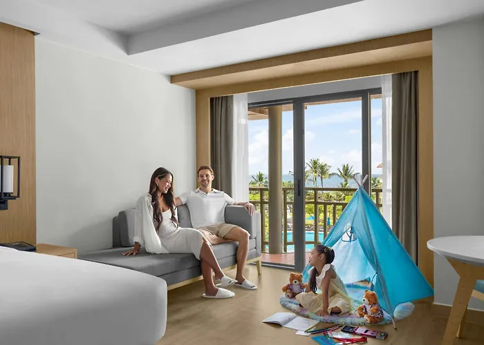 Phuket Marriott Resort & Spa, Merlin Beach